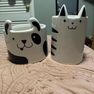 Set of Two Cute Dog and Cat Planters